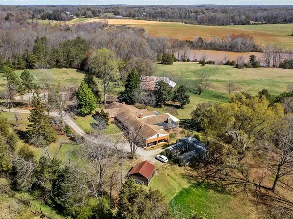 5432 State Highway 150 E, Browns Summit, NC 27214