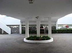2nd image of 13953 Kendale Lakes Cir #609B