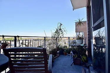 Rented by Safdie Realty Group