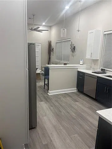 3 bed, 2.0 bath, 1100 sqft, $2,350 — Photo 3