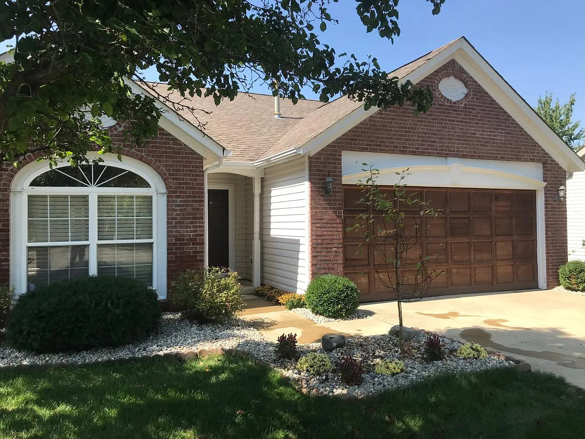 10644 Kyle Ct photo 1