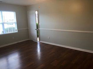 122 Apartment Dr, Jacksonville, NC 28546