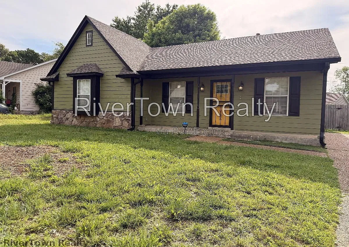 3 bed, 2.0 bath, 1258 sqft, $1,595 — Photo 1