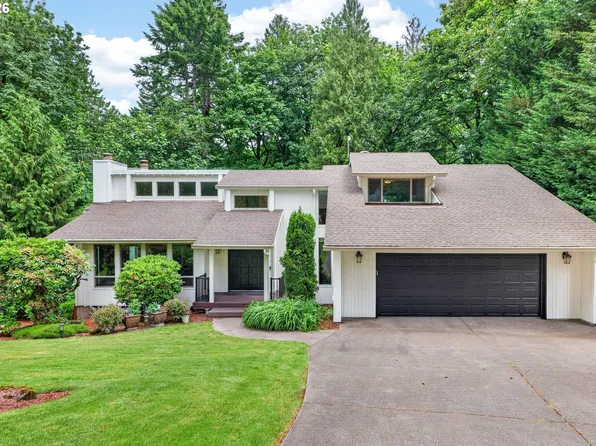 725 Carrera Ln, Lake Oswego, OR 97034