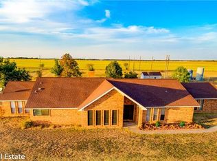 20185 Willow Glade Cir, Pilot Point, TX 76258