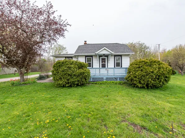 6822 250th Ave, Salem, WI 53168
