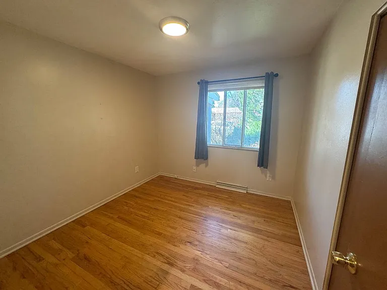 538 Racine St — Photo 14