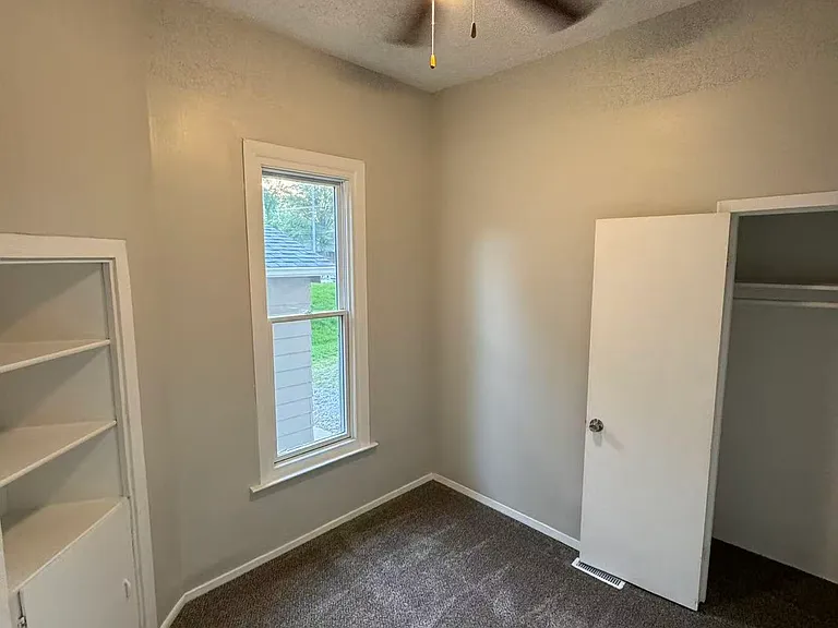 3931 Pioneers Blvd — Photo 12