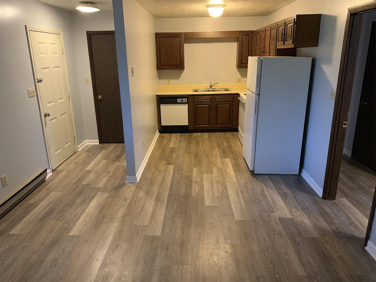 1418 E Pea Ridge Rd - Unit 2 — Photo 2