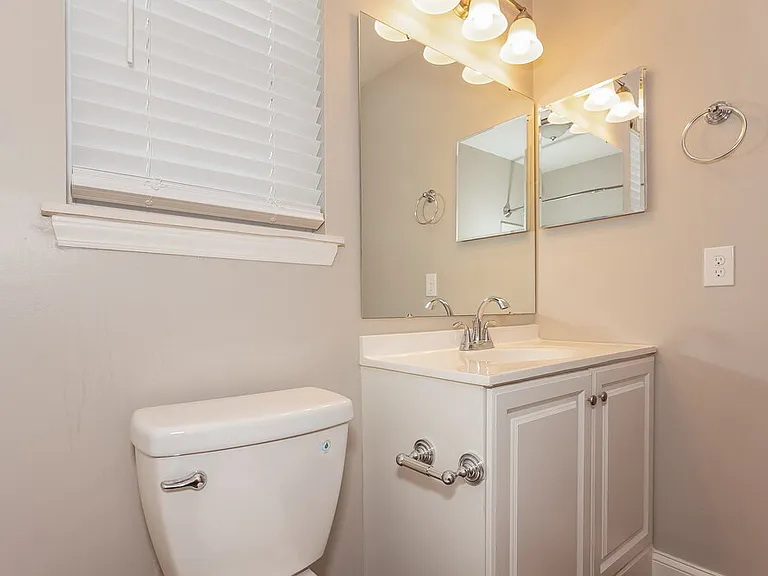 2401 Katherine Kiker Rd — Photo 16