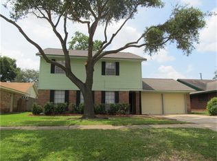 4806 Holly Park Dr, Pasadena, TX 77505