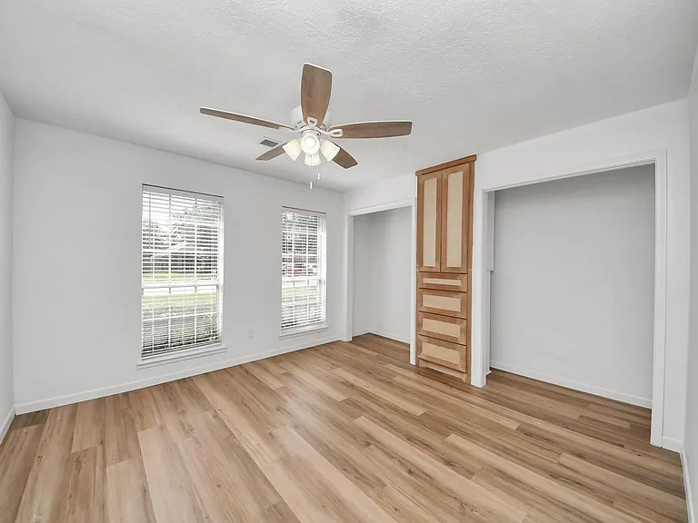 16502 N Mediterranean St — Photo 17