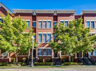 145 S Grove Ave, Elgin, IL
