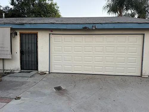 15531 Ryon Ave Photo 1