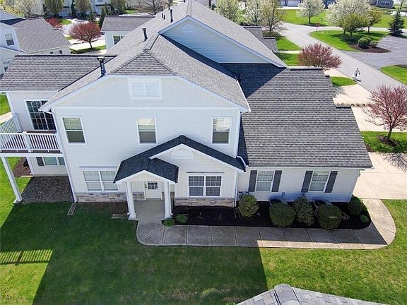 2nd image of 5271 Northpoint Dr #1