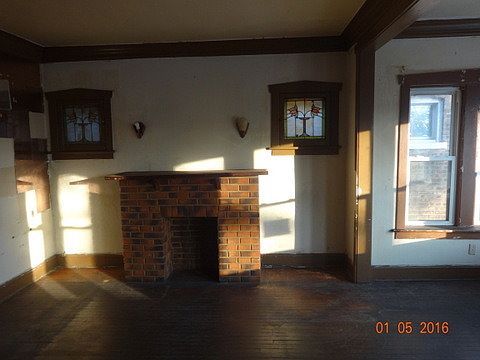 2nd image of 6454 S Artesian Ave