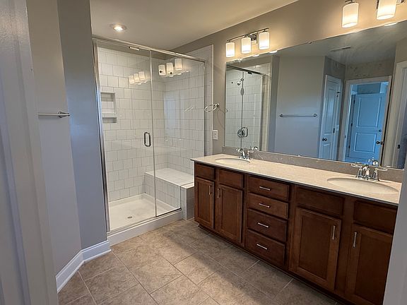 3rd image of 11727 Clems Branch Dr