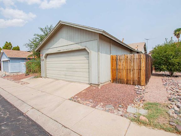3rd image of 4732 N Courtney Dr