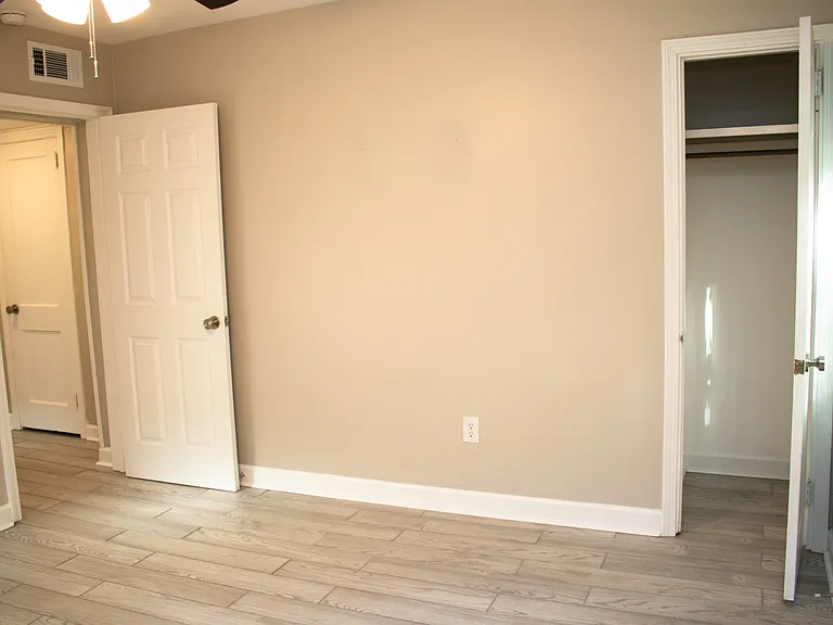 629 E Park Ave #2 — Photo 10