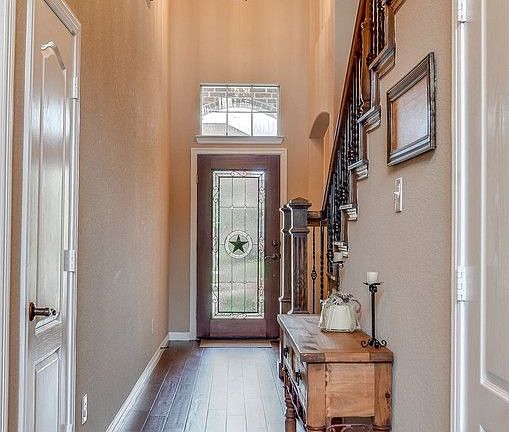 Entry way