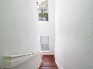 3183 NW 11th St, Miami, FL 33125