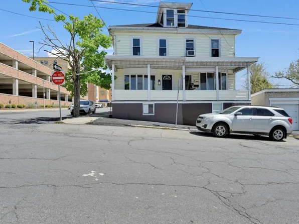 8 N Wolfe St, Pottsville, PA 17901