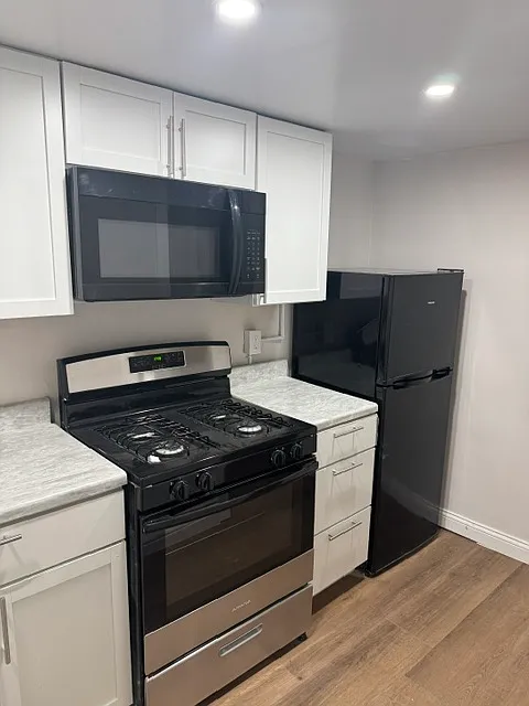 1 bed, 475 sqft, $950 — Photo 4
