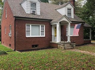 1607 Riverview Ave E, Alderson, WV 24910