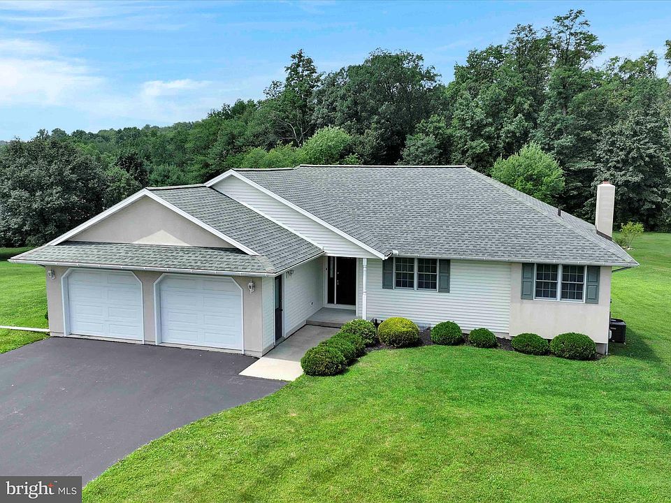 1st image of 2 Highland Hills Dr
