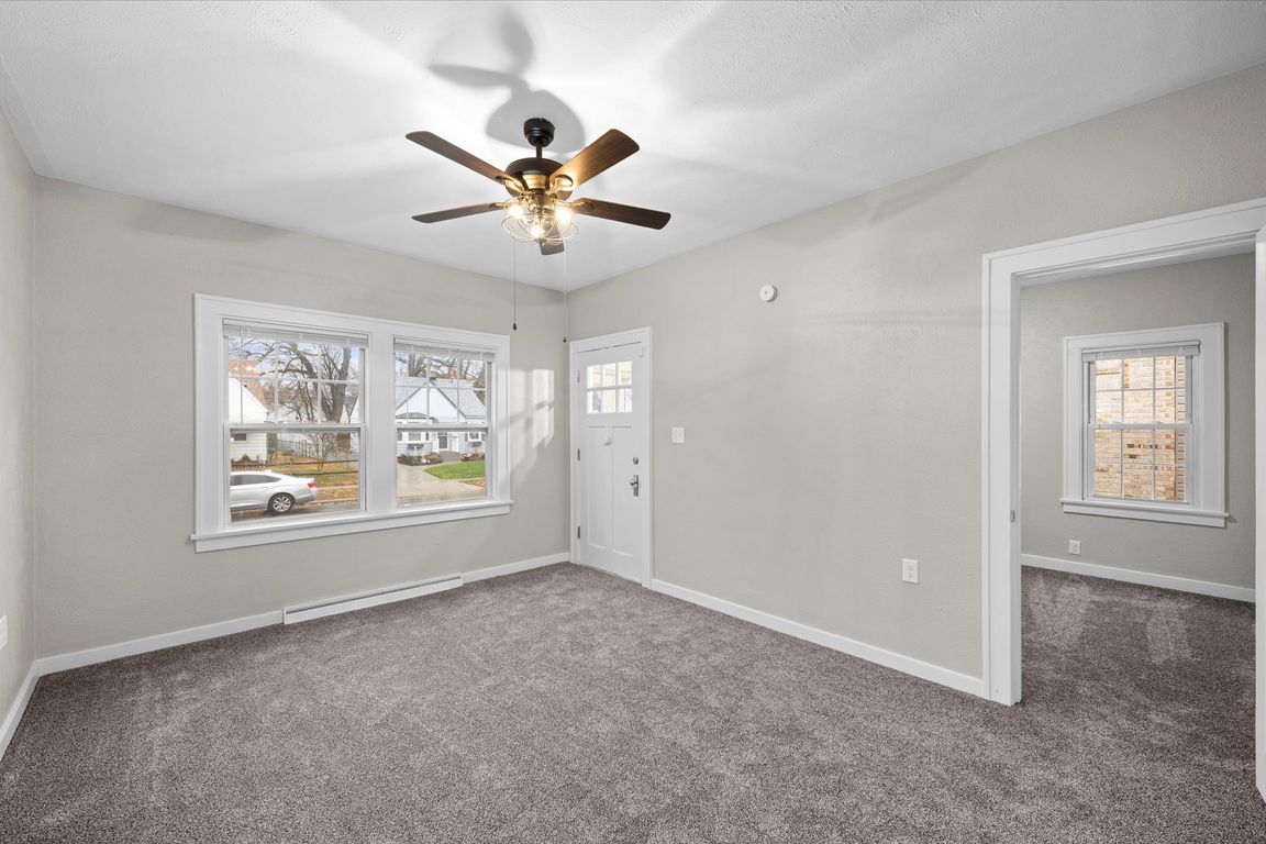 next background image