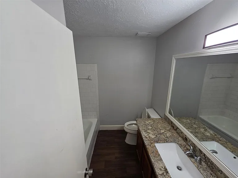 11634 Eaglewood Dr — Photo 10