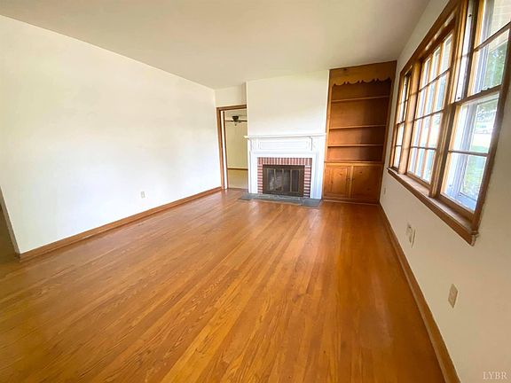 5th image of 1139 Glenfield Dr Lot 17A