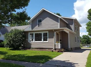 816 W 5th St, Winona, MN 55987