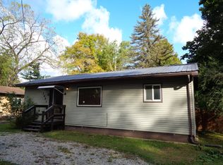 7691 Red Arrow Hwy, Watervliet, MI 49098