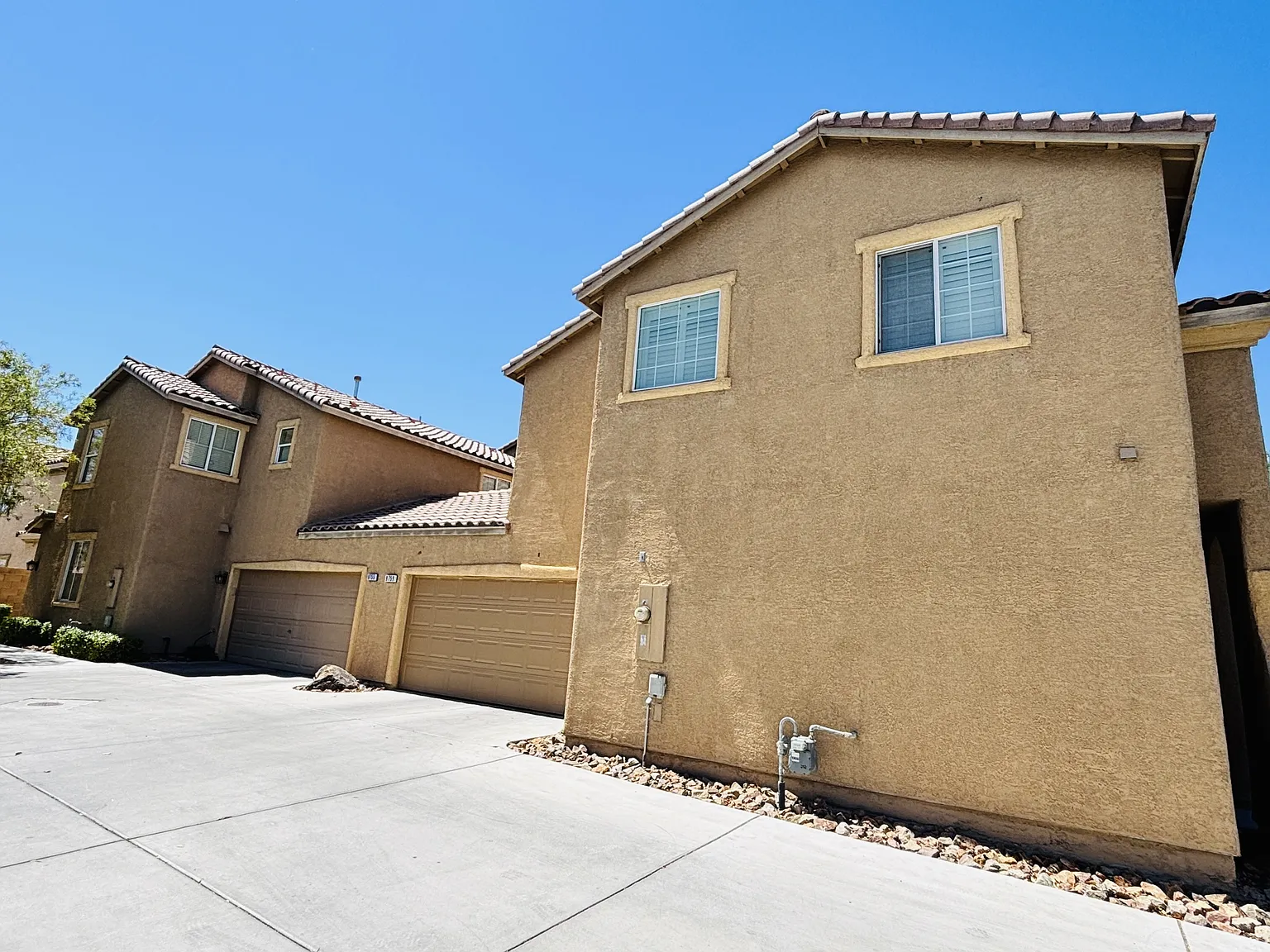 9759 W Beach Rose Ct - 1 — Photo 2