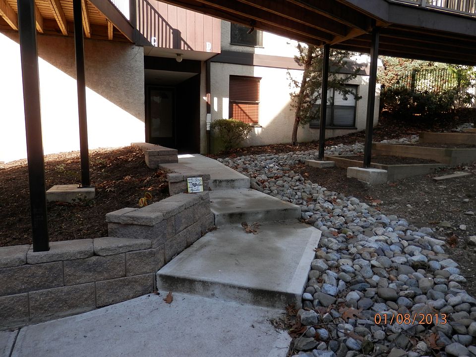 Entrance walk