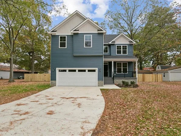 206 Wornom Dr, Seaford, VA 23696