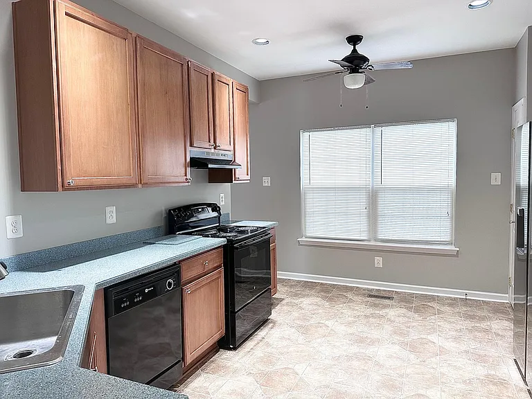21 Mineral Springs Rd — Photo 12