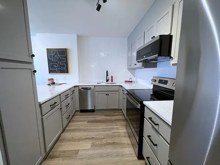 2625 Highland Ave S #503 — Photo 4