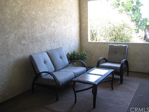 5th image of 1120 W 164th St APT 5