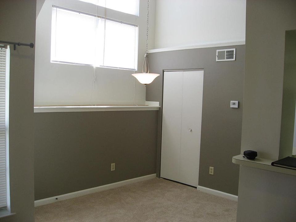 2nd image of 15708 Easthaven Ct #805
