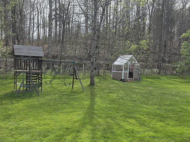 Green house, children's climbing tree