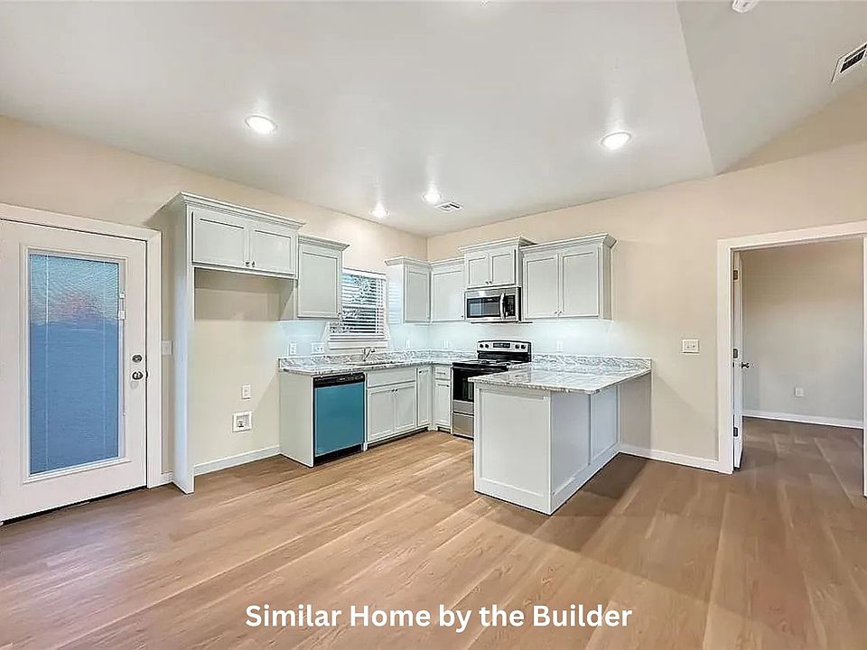 1st image of 2030 SW McKinley Ave