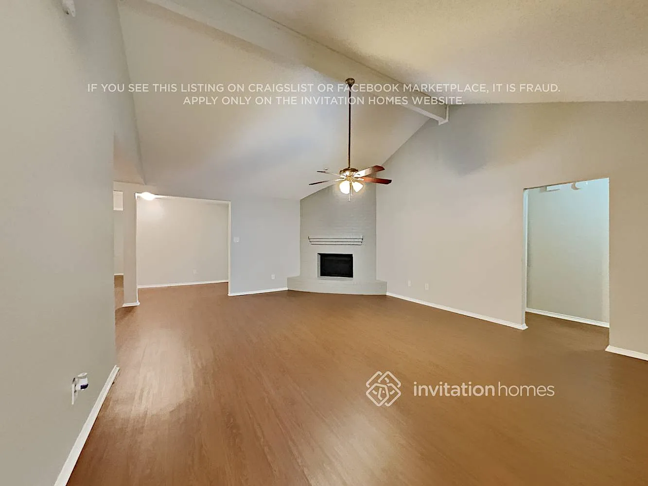 6205 Autumn Springs Dr Arlington, TX 76001 — Photo 4