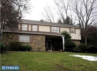3525 Walsh Ln, Huntingdon Valley, PA 19006