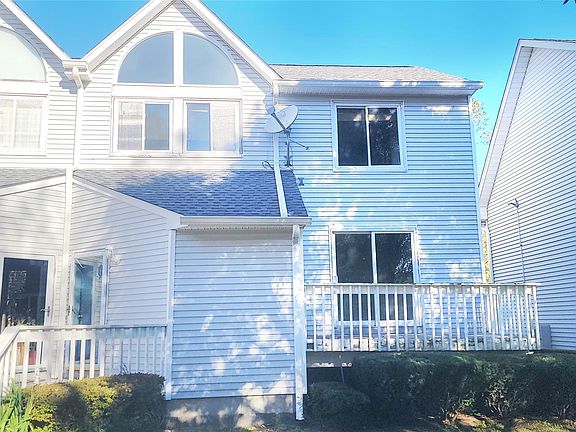 4th image of 35 Gibbs Road #22