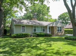 1357 Yager Ave, Highland Park, IL 60035