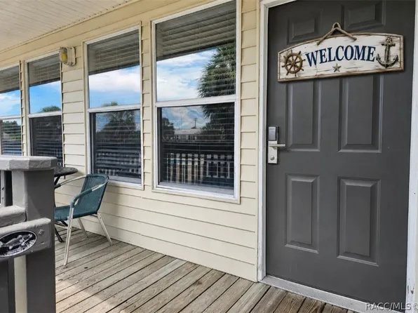 5291 S Cherokee Way #424, Homosassa, FL 34448