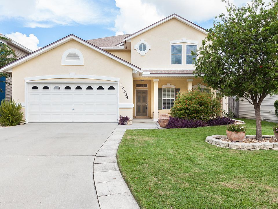 1st image of 12534 Woodfield Cir W