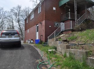 203 Legrogan Dr, Pittsburgh, PA 15237